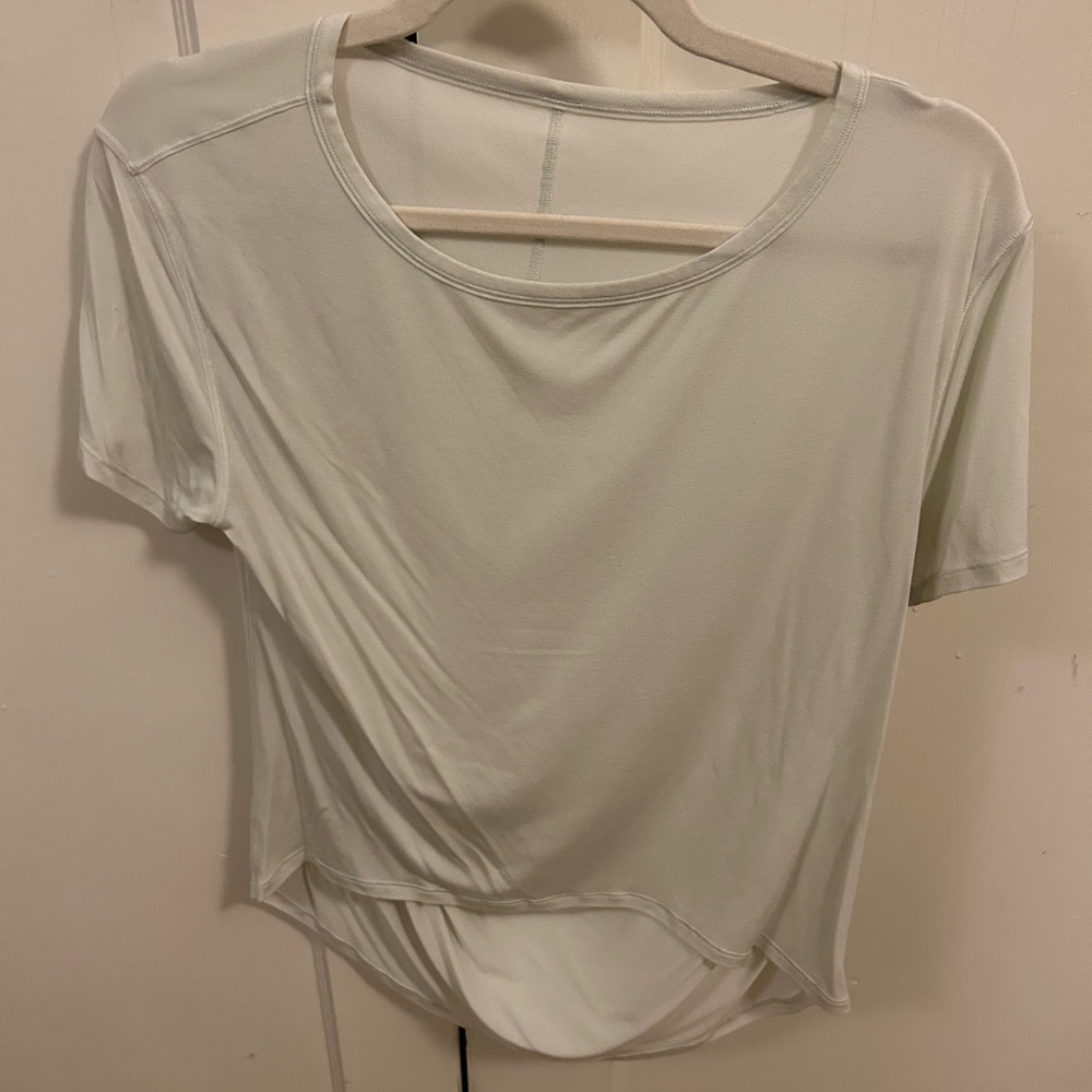 Lululemon short sleeve top